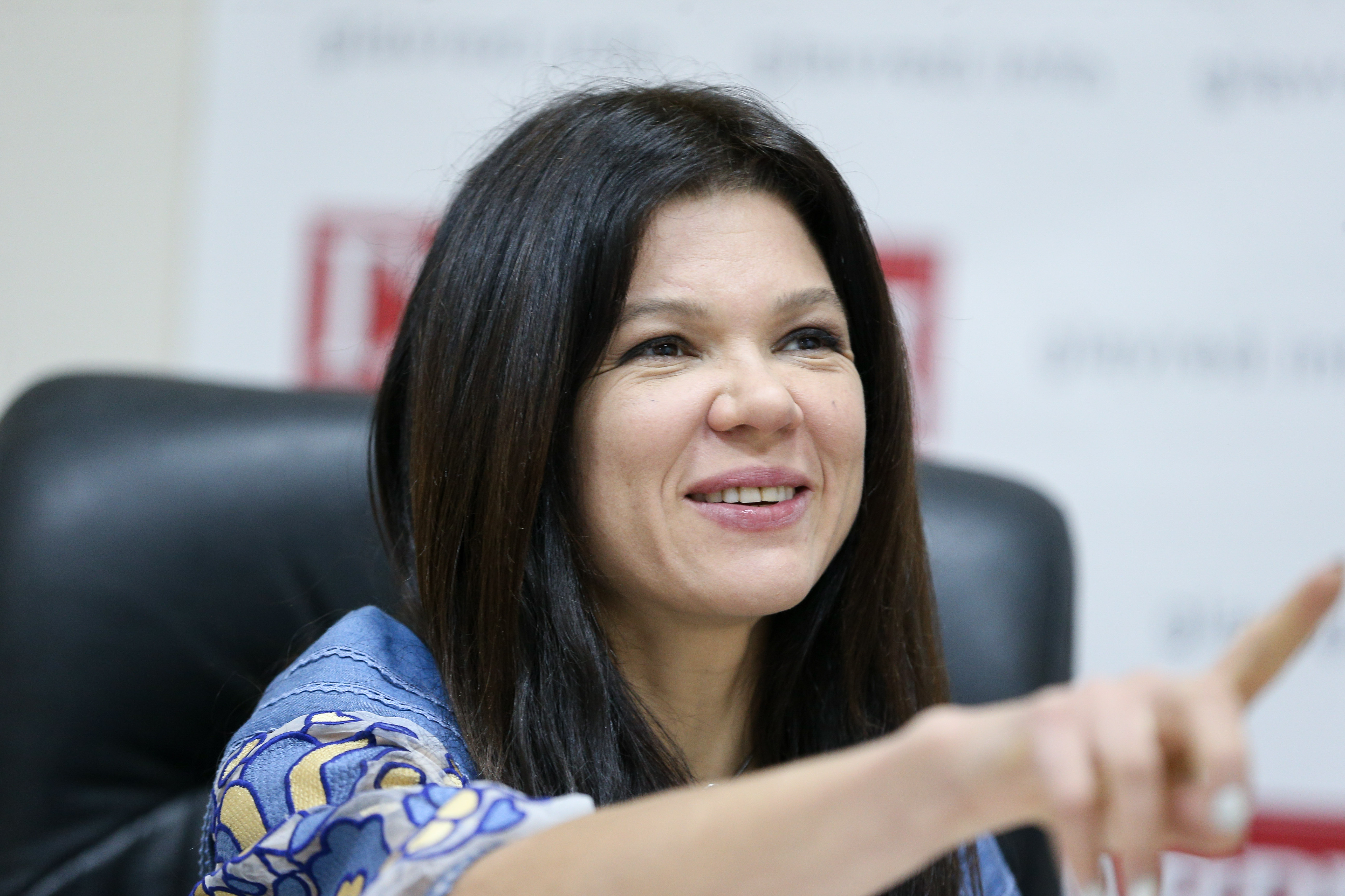 Руслана, без лого Руслана, без лого