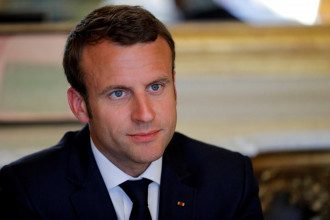 Журналисты узнали, что Эммануэль Макрон дал обещание насчет санкций против РФ Журналисты узнали, что Эммануэль Макрон дал обещание насчет санкций против РФ