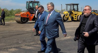 Президент Украины впервые за 22 года отправился с визитом в Испанию