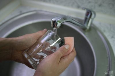 В Киеве по причине ремонтных работ отключат холодную воду В Киеве по причине ремонтных работ отключат холодную воду