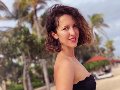 "Совсем исхудала": Матильда Шнурова обеспокоила поклонников излишней худобой после развода