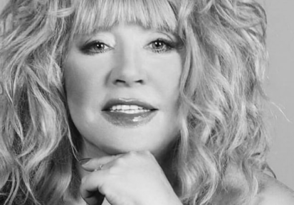 "Старая вешалка, ну и страшна": Пугачева на новых фото ужаснула внешностью