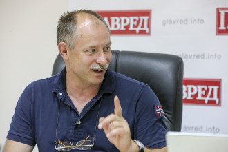Олег Жданов Олег Жданов