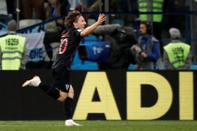 Лука Модрич укрепил преимущество.