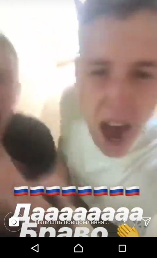 "Поддержал сборную России": вратаря "Карпат" выгнали из команды из-за "усов Черчесова" "Поддержал сборную России": вратаря "Карпат" выгнали из команды из-за "усов Черчесова"