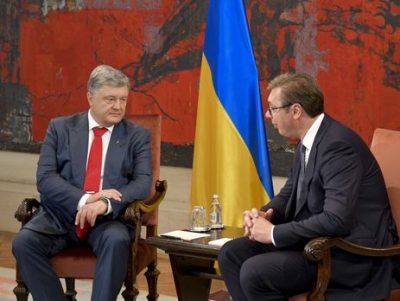 Президент Сербии потроллил Порошенко-оптимиста за пророчество по вступлению в ЕС