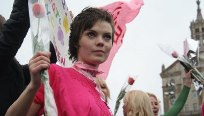 Ссора с бойфрендом: подруга рассказала подробности самоубийства основательницы Femen