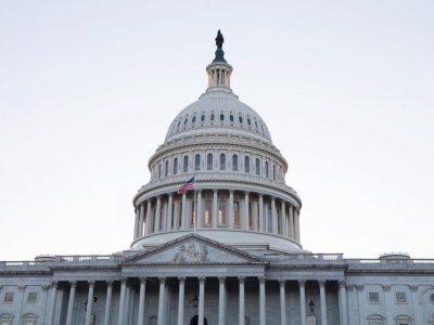 Конгрессмены инициировали целый ряд законопроектов, направленных на сдерживание России и Трампа