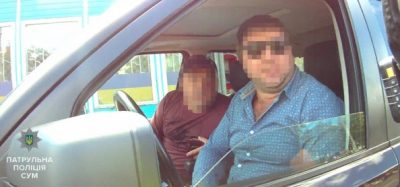 "Путин тебе них*я не поможет". В Сумах полиция с погоней задержала водителя джипа с российскими номерами: видео