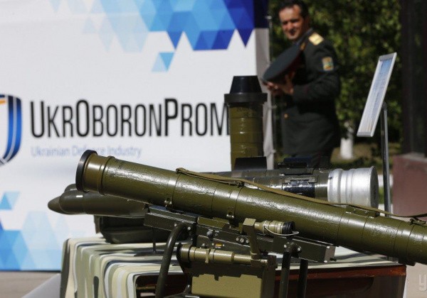 В Укроборонпроме назвали причину потрескавшейся брони на БТР