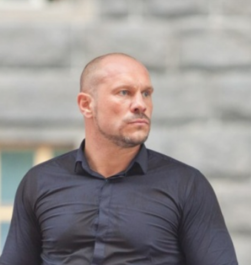 "Рука Москвы дрочить устала": в Сети смеются над новым видео с Кивой