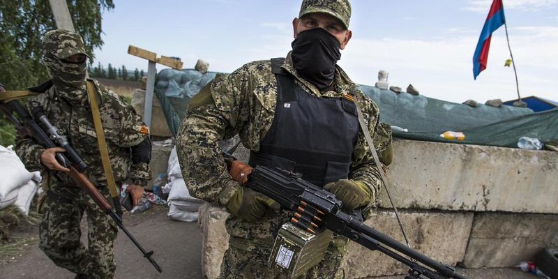 Боевики на Донбассе. Иллюстративное фото