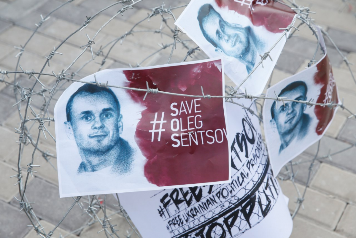 В Москве прошла акция в поддержку Сенцова: задержаны 10 человек