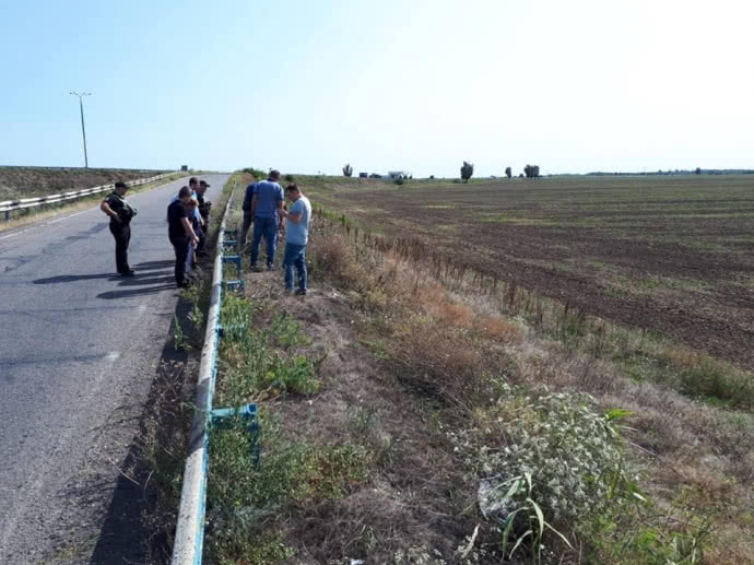 Полиция и подозреваемые в нападении на Гандзюк