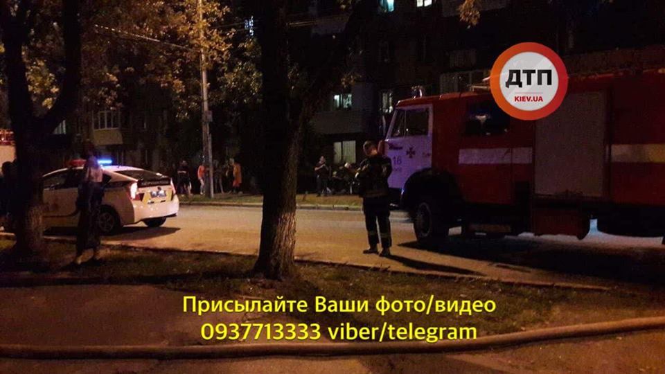 В Киеве напали на книжный магазин и избили продавца