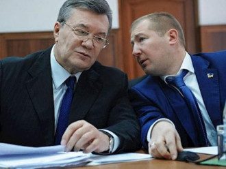 Янукович, сердюк, суд