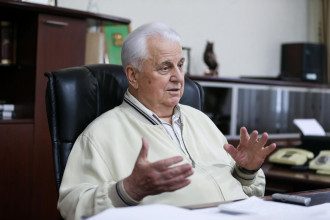 Кравчук сказал, где могут встретиться Зеленский и Путин Кравчук сказал, где могут встретиться Зеленский и Путин