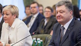 Валерия Гонтарева и Петр Порошенко / Comments.ua Валерия Гонтарева и Петр Порошенко / Comments.ua