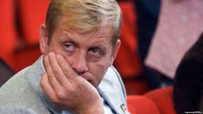 "Нас развели, как лохов". Крымский сторонник Путина разочарован присоединением полуострова к России