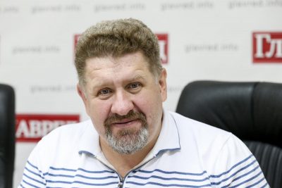 Кость Бондаренко: Якби війни не було, Порошенку б довелося її придумати