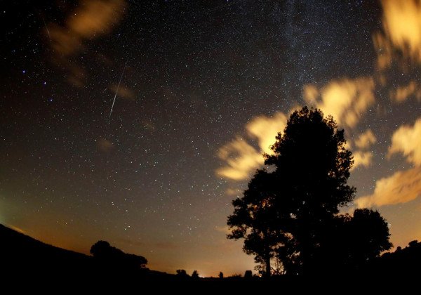 Как правильно загадывать желание при звездопаде: в Украине начинается звездопад Персеиды 2019