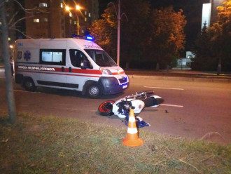 В Киеве мотоцикл убил пешехода В Киеве мотоцикл убил пешехода