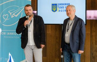 Филипп Ильенко и Игорь Янковский на открытии Филипп Ильенко и Игорь Янковский на открытии