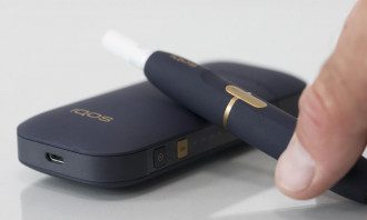 IQOS как альтернатива сигаретам и вейпу: преимущества и недостатки IQOS как альтернатива сигаретам и вейпу: преимущества и недостатки