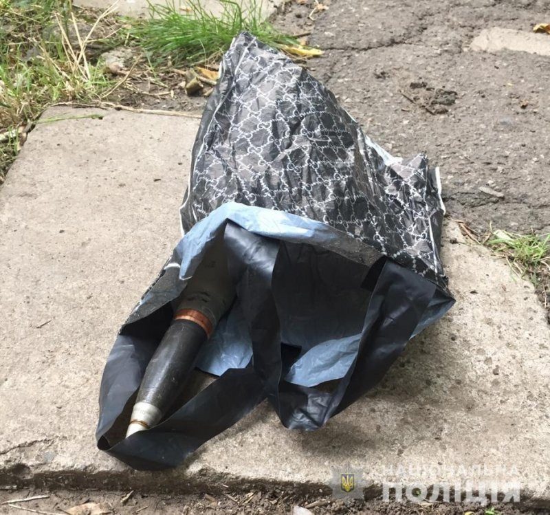 Одессит сбросил с 13 этажа осколочно-фугасный снаряд