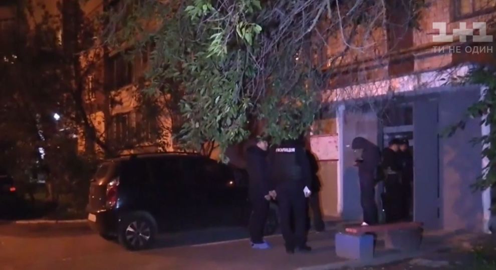 Нападавший унес с собой все гильзы Нападавший унес с собой все гильзы