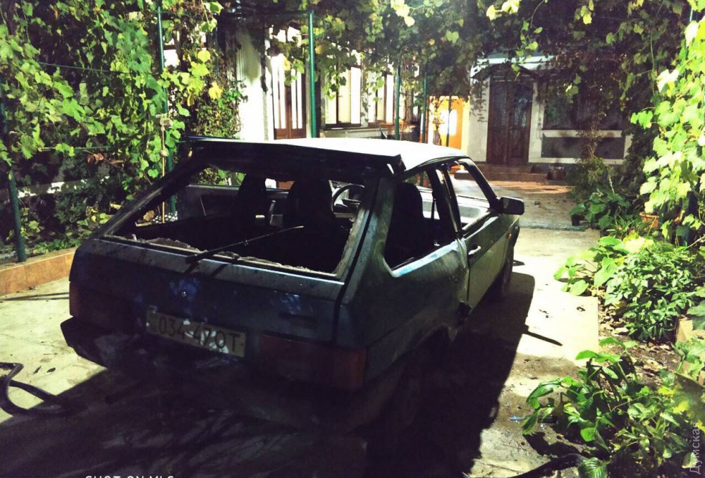 В Одесской области взорвали авто местной чиновницы