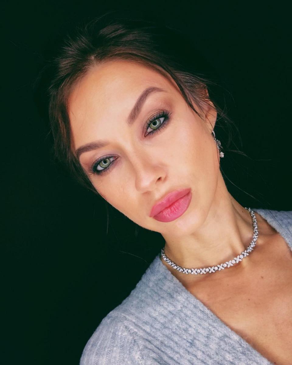 Полина Логунова Полина Логунова