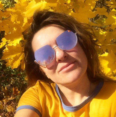 Наталья Могилевская в Киеве позировала без макияжа