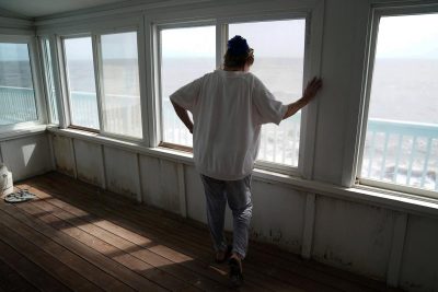 Психолог сообщила, что для избавления от "гнильцы" сомнений в себе, стоит восхищаться тем, что вызывает зависть