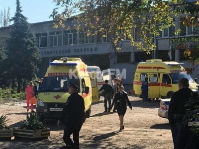 В Керчи в результате взрыва в политехническом колледже погибли люди, выяснили журналисты В Керчи в результате взрыва в политехническом колледже погибли люди, выяснили журналисты