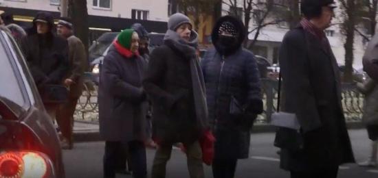 В Киеве местные жители перекрыли дорогу из-за отсутствия отопления В Киеве местные жители перекрыли дорогу из-за отсутствия отопления