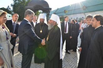 Порошенко и Онуфрий в Киево-Печерской лавре Порошенко и Онуфрий в Киево-Печерской лавре