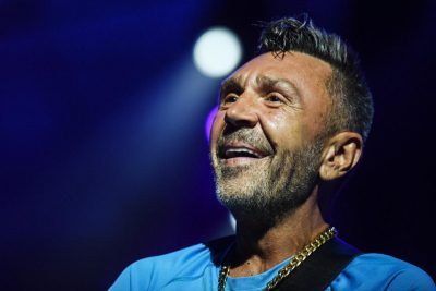 Сергей Шнуров поглумился над митингом в Москве