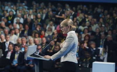 Поддержка Тимошенко достигла 27% в отдельных регионах - опрос '' Рейтинга"