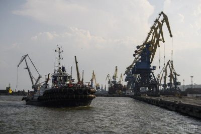 База в Бердянске злит россиян / Фото: УНИАН База в Бердянске злит россиян / Фото: УНИАН
