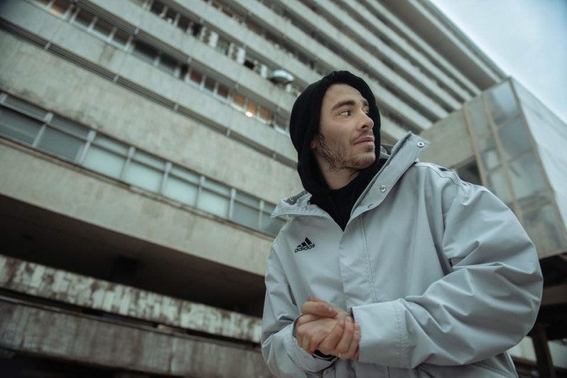 Рэпер Хаски выступил в "ДНР" с запрещенными треками и автоматчиками на сцене