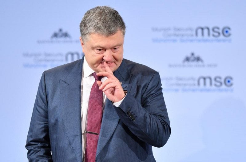 "Чудовищная жадность": политолог оценил разграбление АП "мародерами Порошенко"