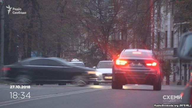 Кортеж президента Порошенко / radiosvoboda.org Кортеж президента Порошенко / radiosvoboda.org