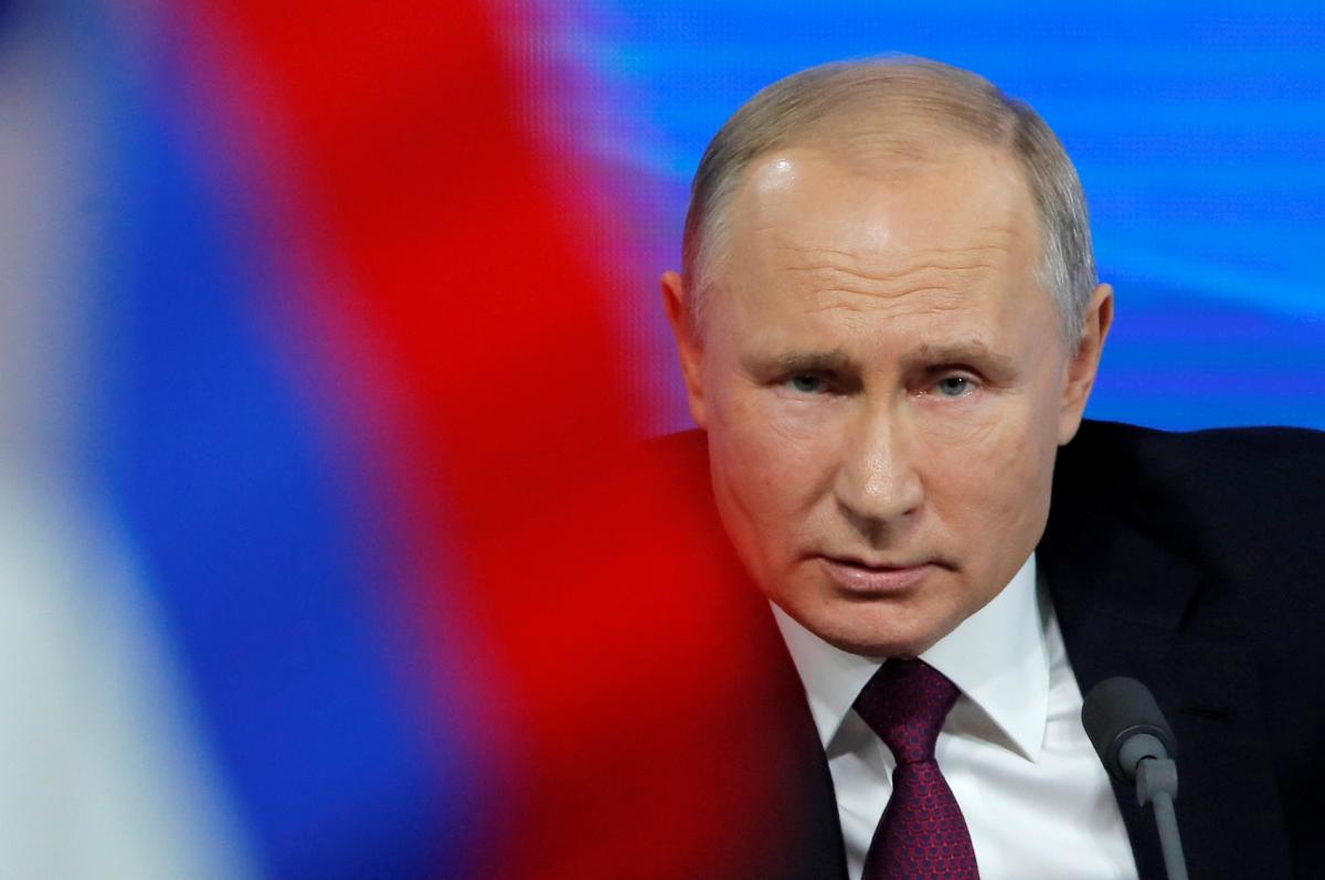 Путин предупредил россиян о возможном отключении интернета