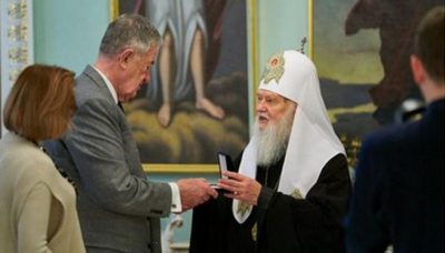 Экс-замдиректора ЦРУ Джек Девайн и глава УПЦ КП Филарет / censor.net.ua Экс-замдиректора ЦРУ Джек Девайн и глава УПЦ КП Филарет / censor.net.ua