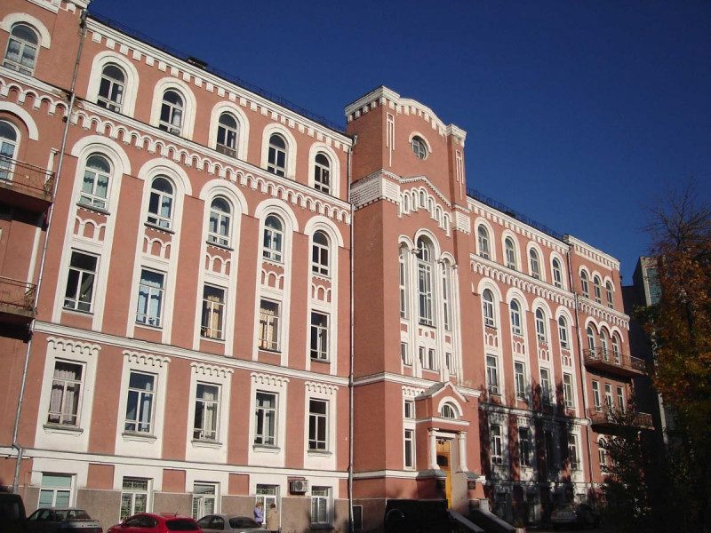 В Киеве собрались переименовать Александровскую больницу