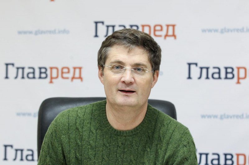 Неразумный или предатель: Кондратюк разнес в пух и прах премьера Шмыгаля