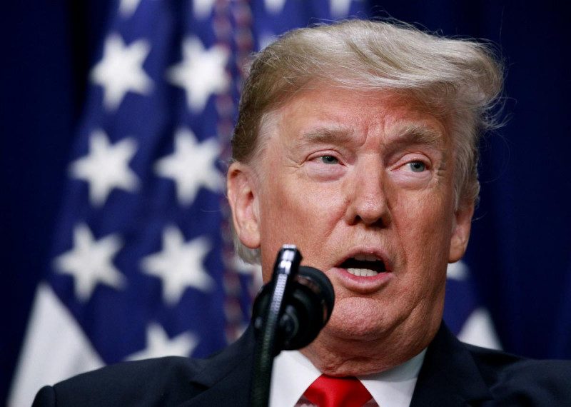 Трамп сжалился и разрешил дать денег Киеву