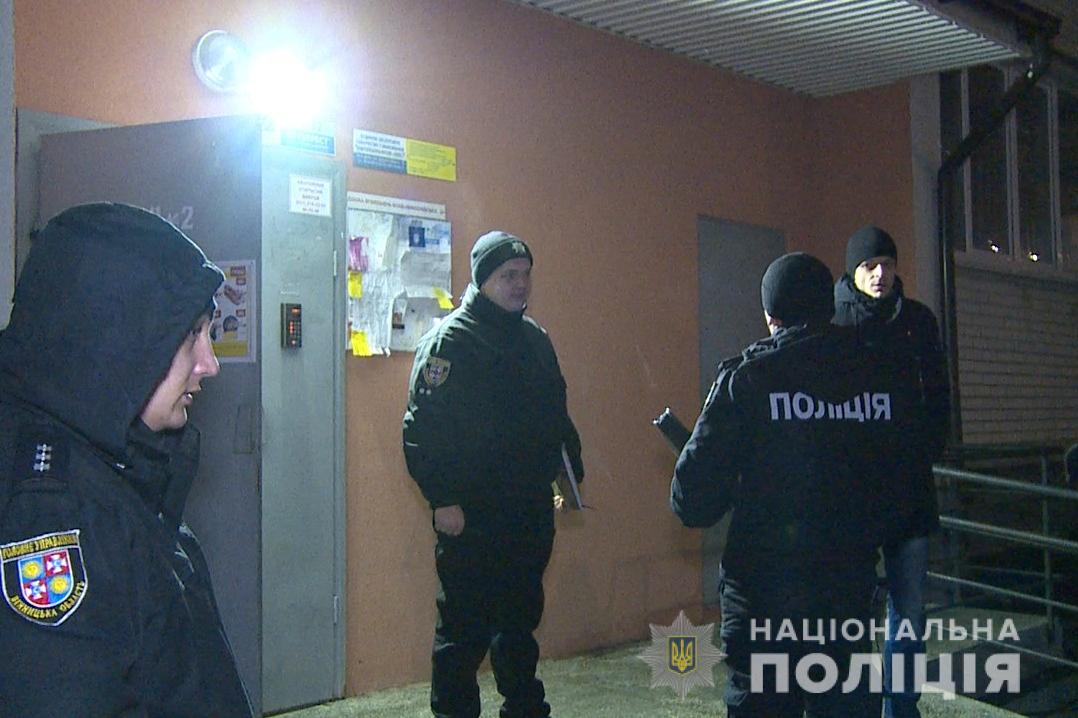 В Виннице погибли три человек, а маленькая девочка умерла в больнице В Виннице погибли три человек, а маленькая девочка умерла в больнице