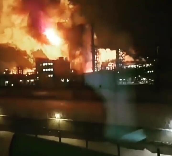 Пожар на химзаводе в Ивано-Франковской области